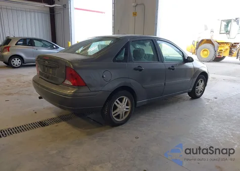 2003 Ford Focus z USA, uszkodzony, nr VIN DENNISOLSEN